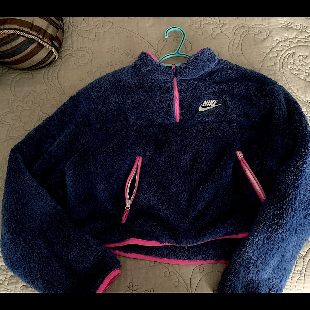 Nike fleece retro sweater